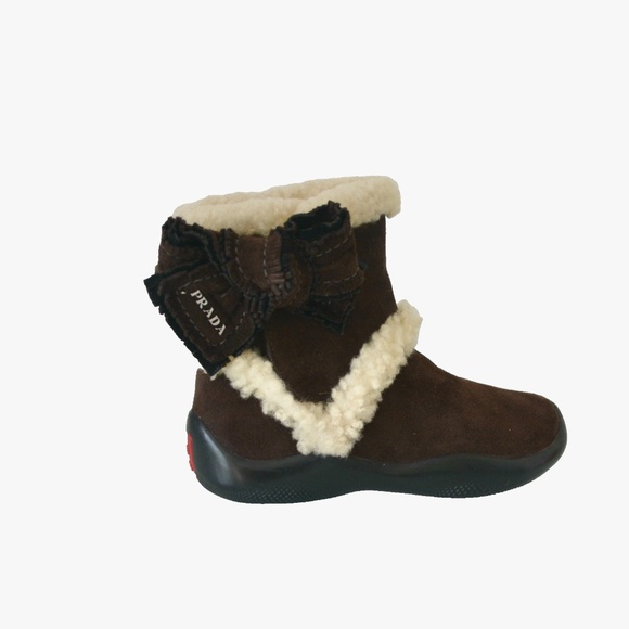 NIB AUTHENTIC PRADA SHEARLING GIRLS BOOTS - Picture 1 of 6